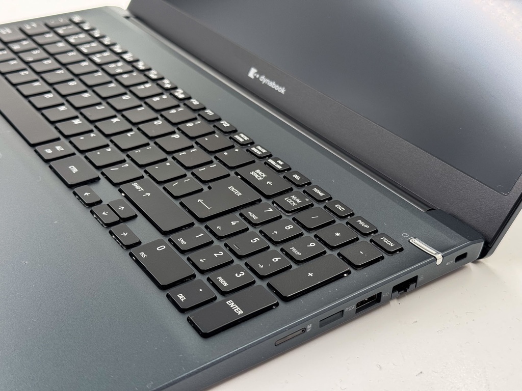 Dynabook Tecra A50-J i5